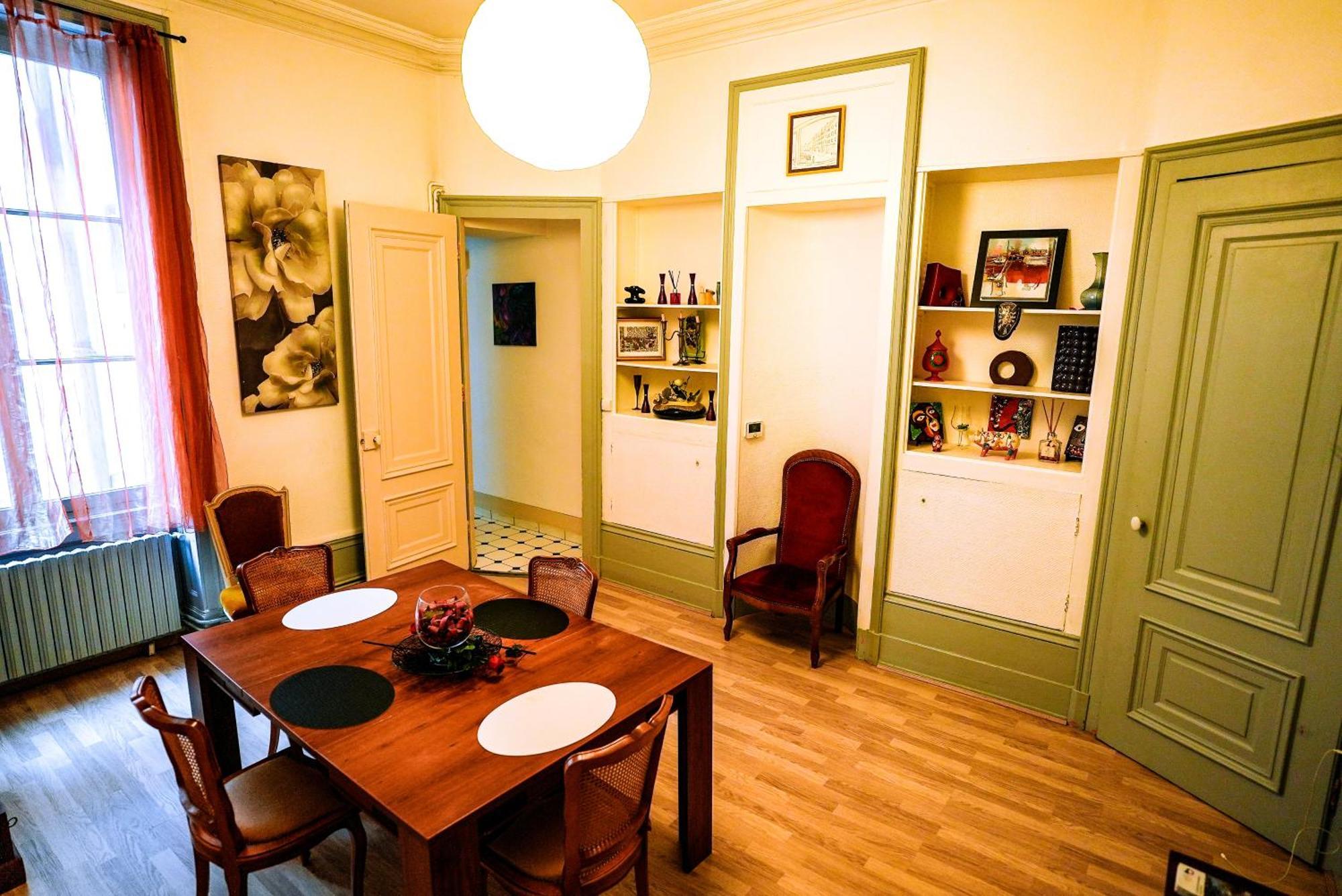 Le St Amour Elegant 2 Chambres *Wifi/Super Centre* 贝桑松 外观 照片